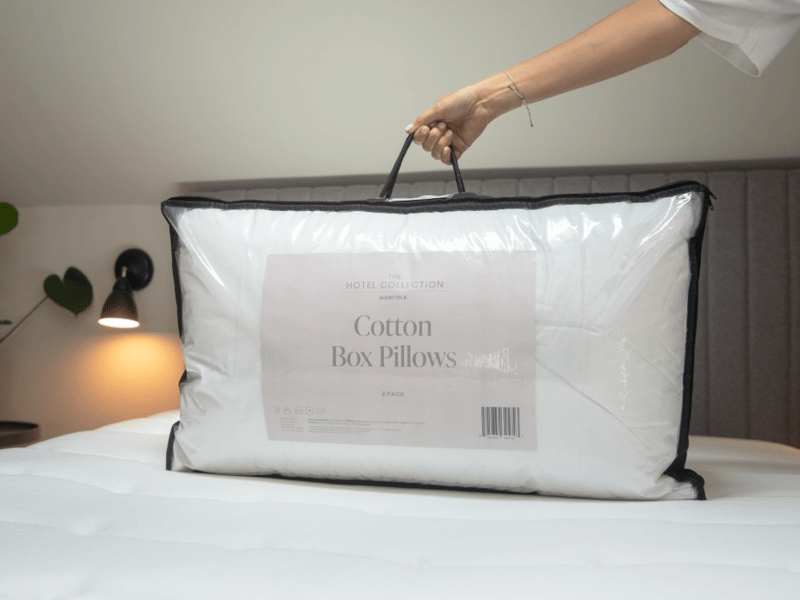  2 Pack Cotton Box Pillows - image 4