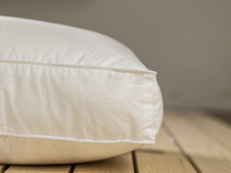 The Side Sleeper Pillow Hollowfibre - image 1