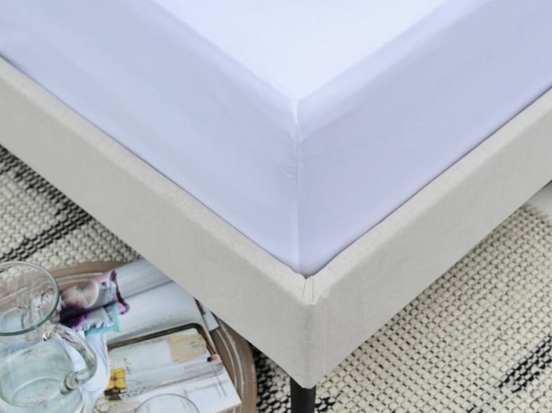 200 TC Fitted Sheet Extra Depth - image 1
