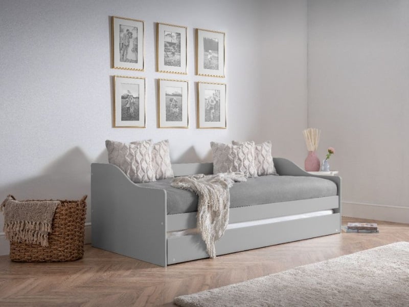 Elba Daybed - image 1