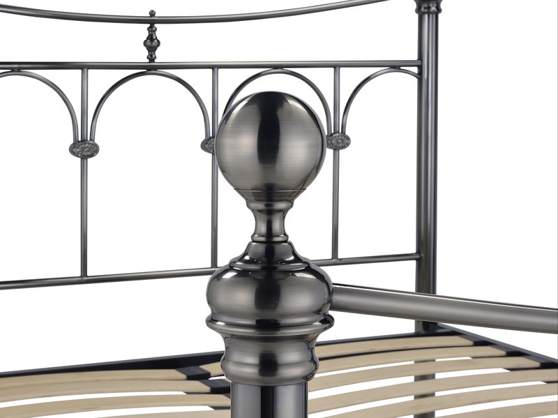 Limelight Gamma Metal Bed - image 4
