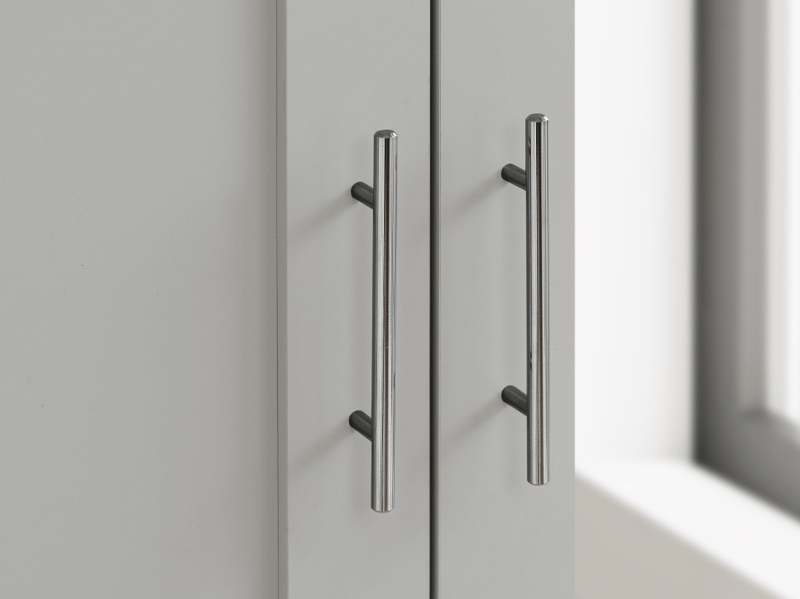 Highgate 3 Door Wardrobe with Mirror - image 3