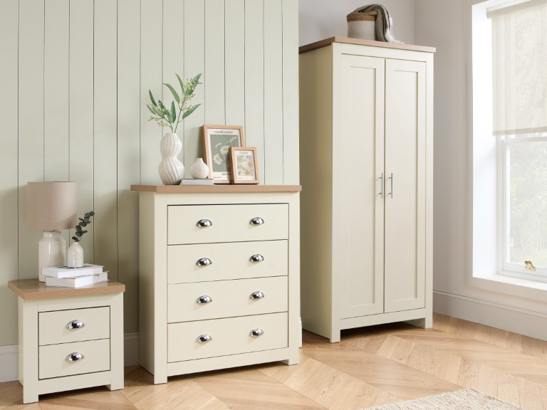 Highgate 4 Drawer Chest - image 3