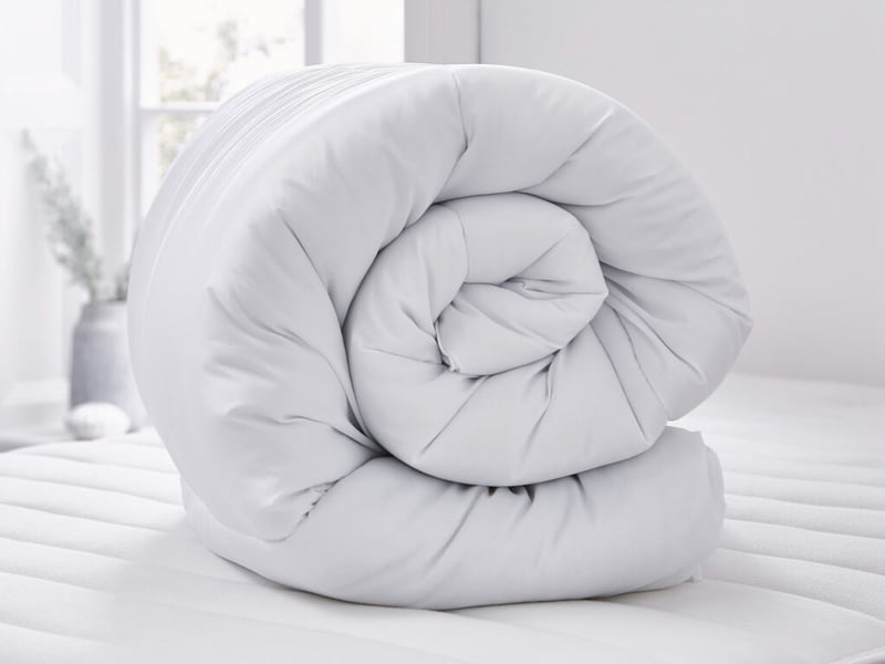 Hollowfibre Duvet - 10.5 Tog - image 2