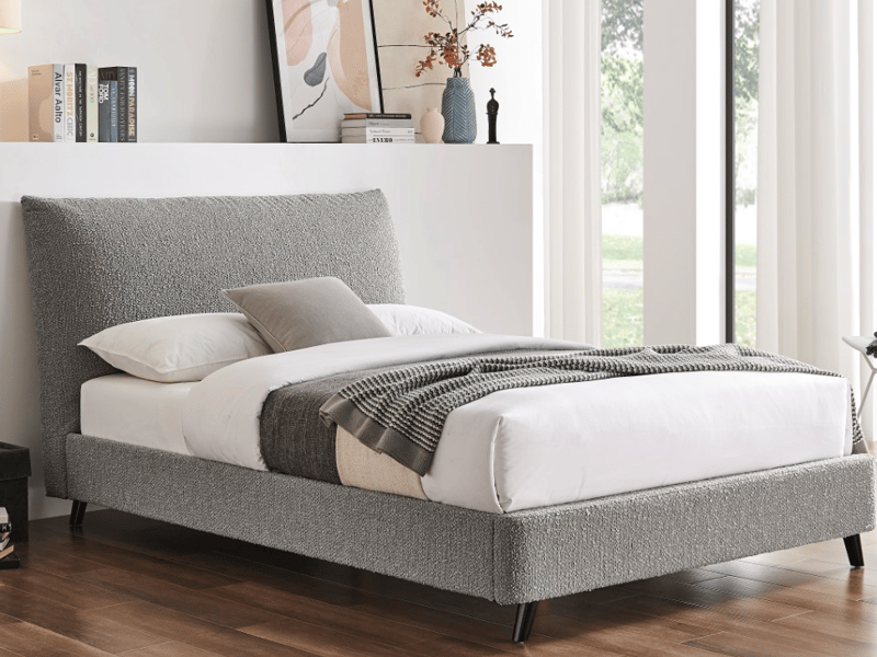 Luna Pillow Bed - image 1