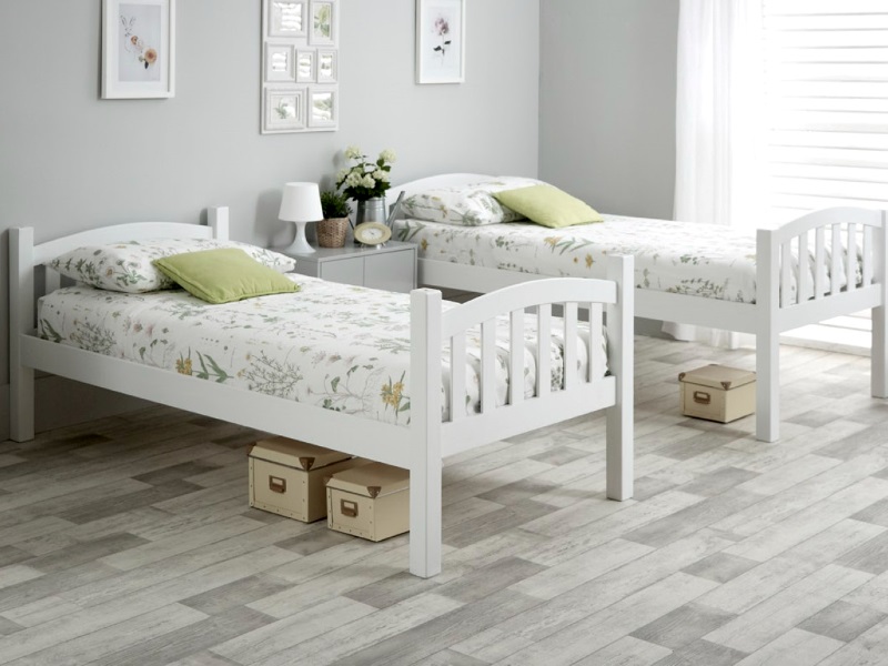 Mya Bunk - image 4