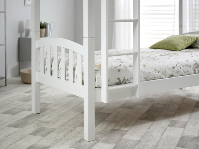 Mya Bunk - image 3