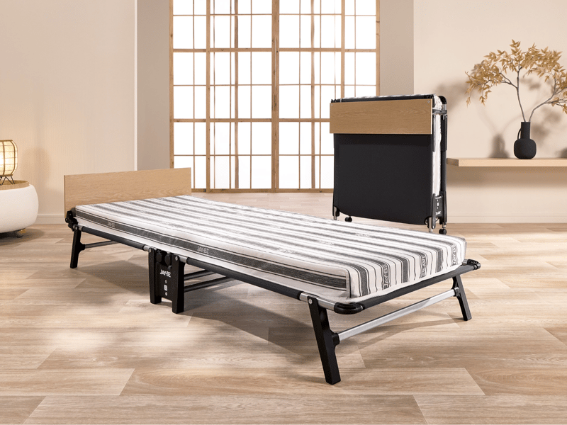 Quick Folding Bed with Comfort Mattress - image 1