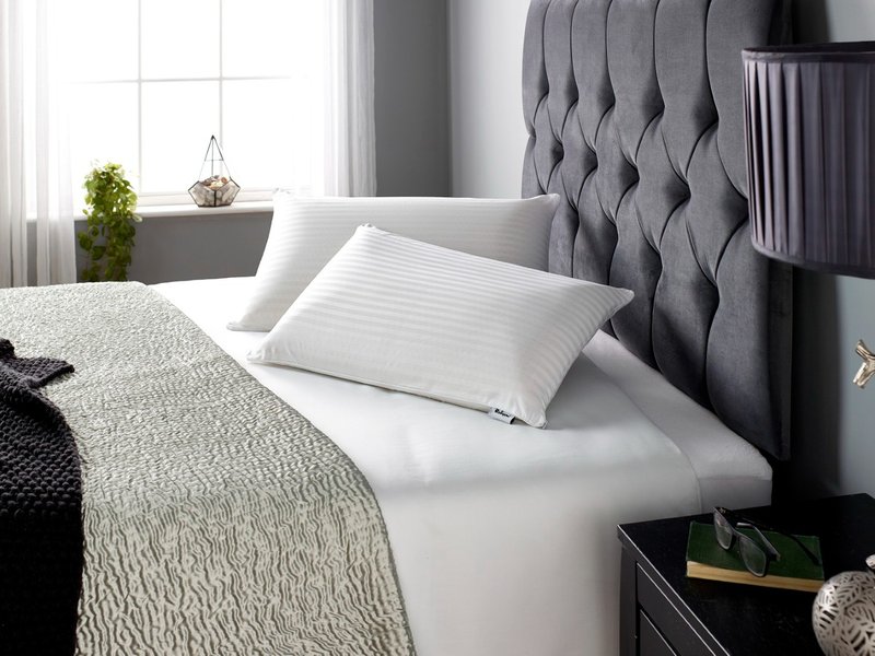 Relyon Natural Superior Comfort Deep Latex Latex Pillow - image 5