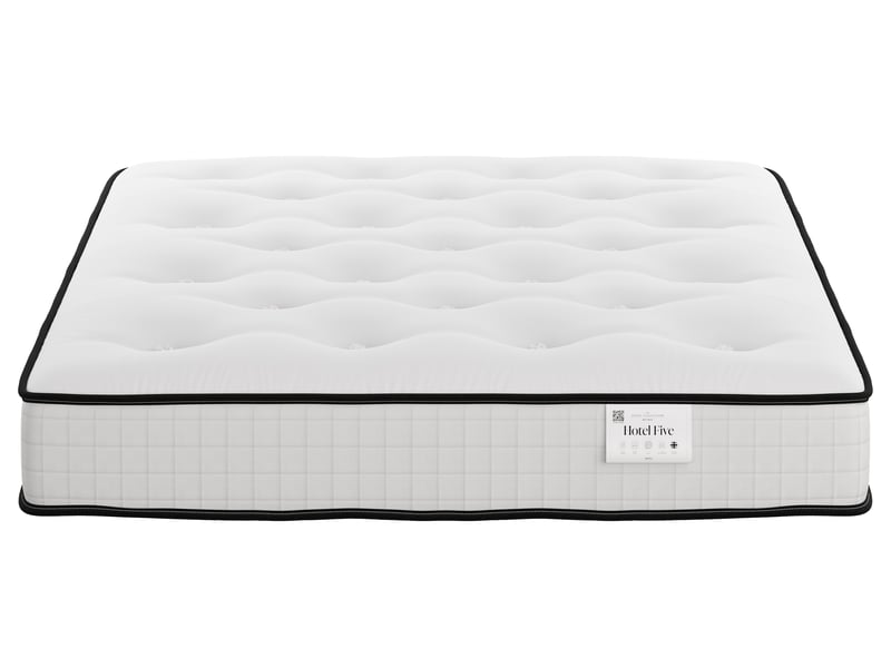 The Hotel Five Pocket - image 4