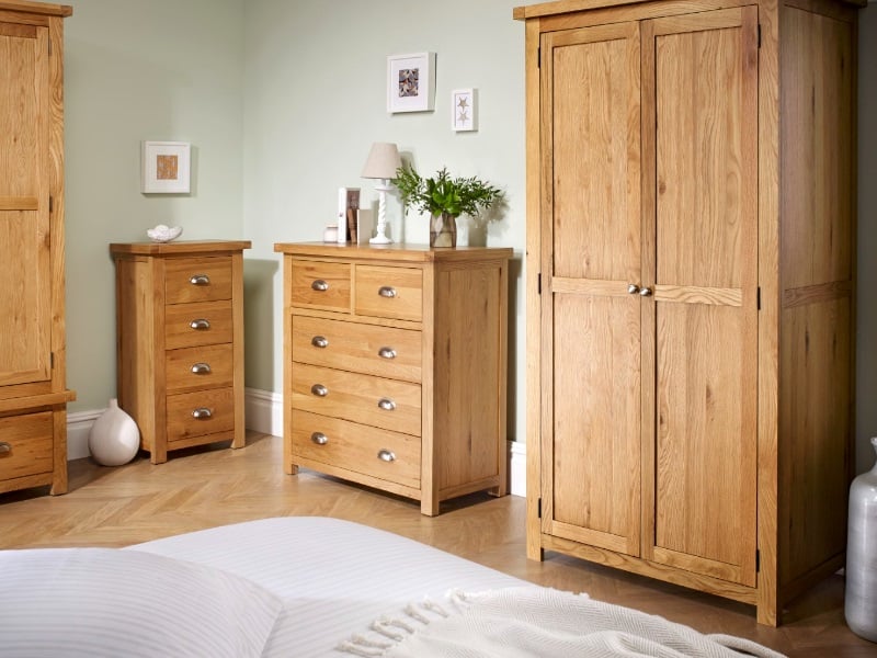 Woburn 3 plus 2 Drawer Chest Oak - image 2