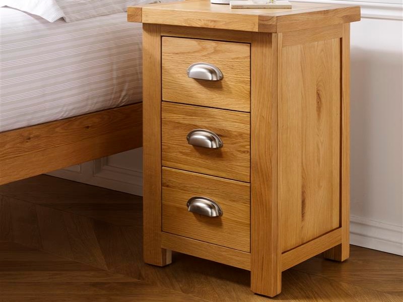 Woburn 3 Drawer Bedside Oak - image 1