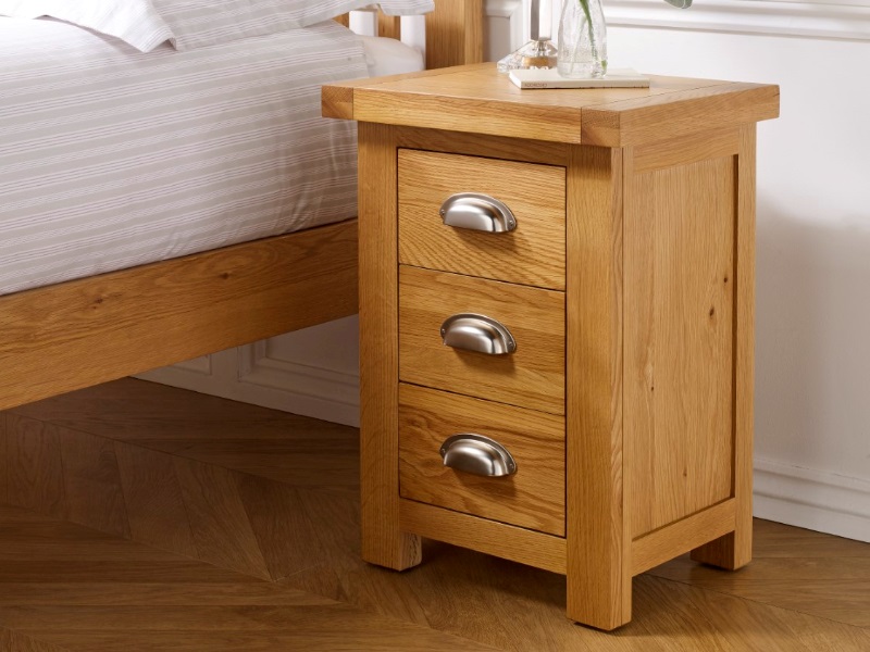 Woburn Small 3 Drawer Bedside Oak - image 1