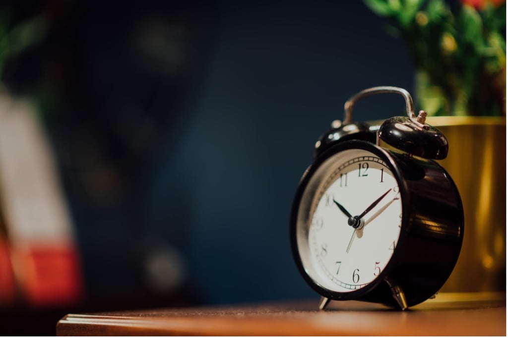 7 Ways to Beat Oversleeping