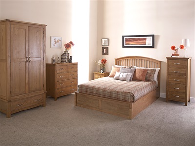 Madrid Oak Ottoman